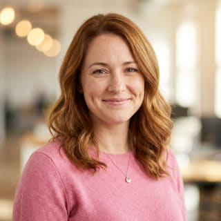 Photo of Emily Watson, shown as Head of Customer Support at Vestreach Partners